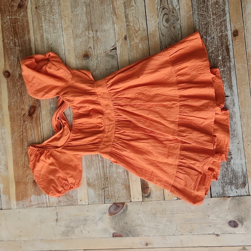 Orange dress, fits like a womens medium